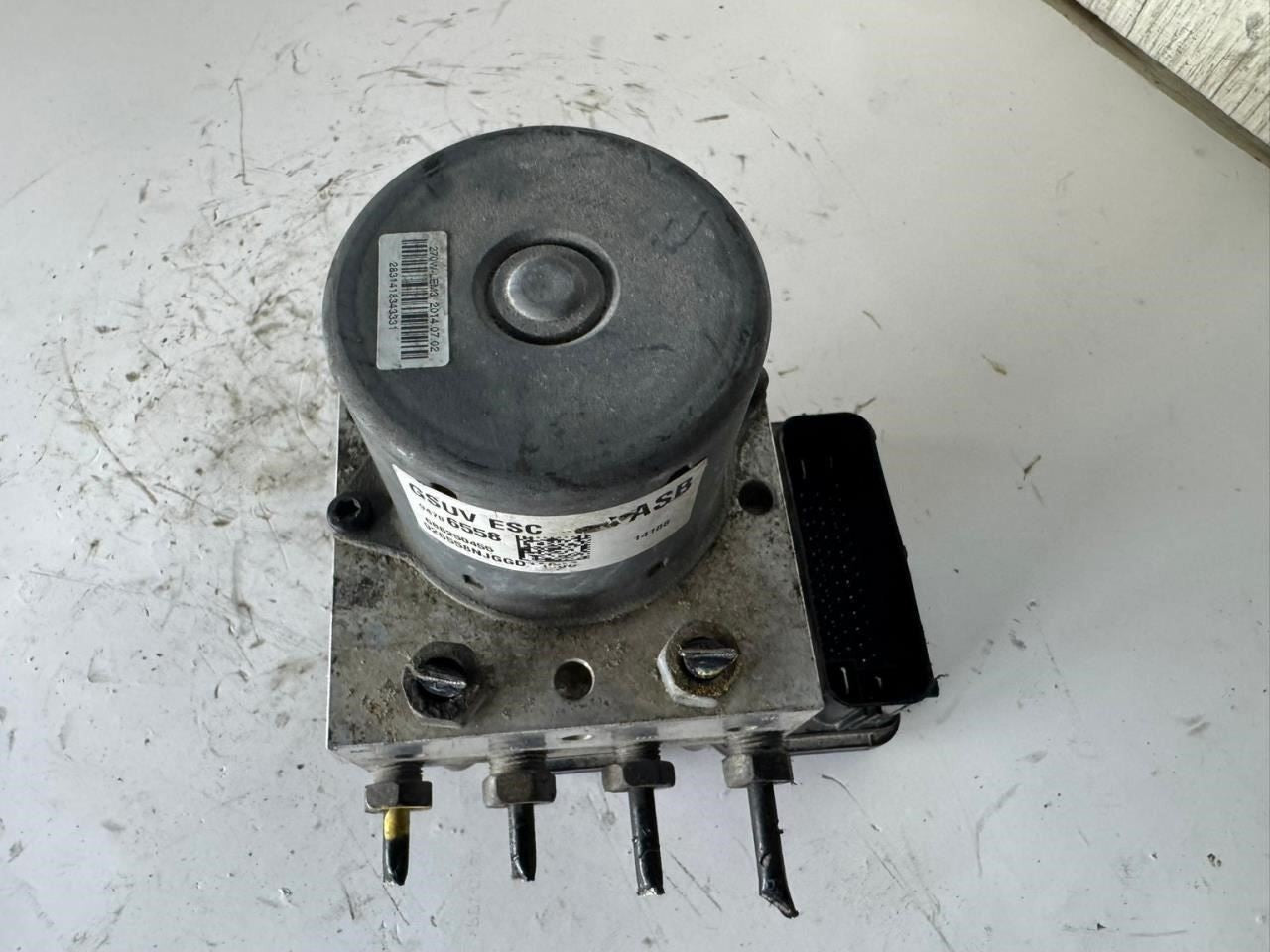 2014 ENCORE ABS Pump Anti Lock Brake Module - 94786558