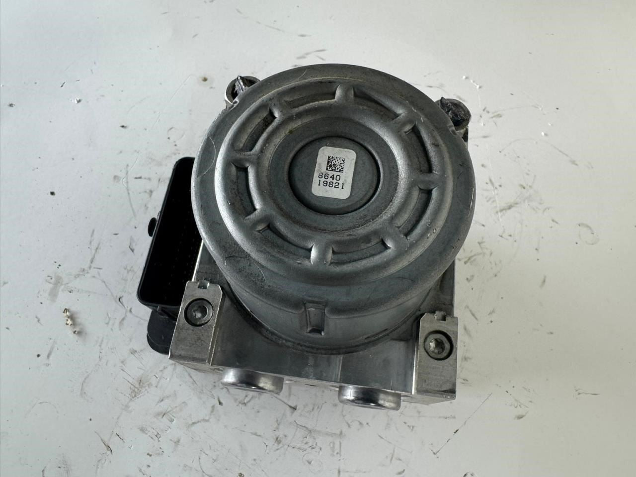 2013 ATS ABS Pump Anti Lock Brake Module - 22994616