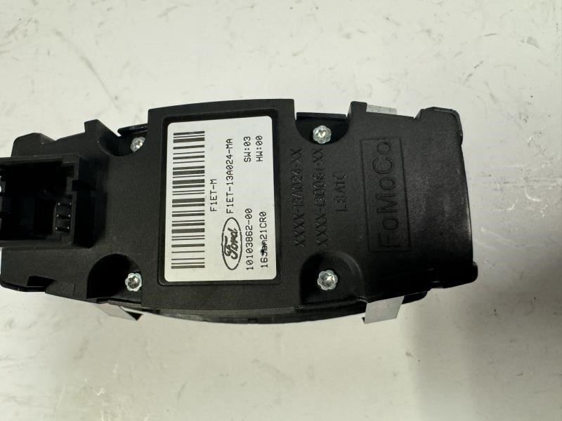 13-16 ESCAPE HEADLAMP SWITCH CONTROL POWER- F1ET-13A024-MA