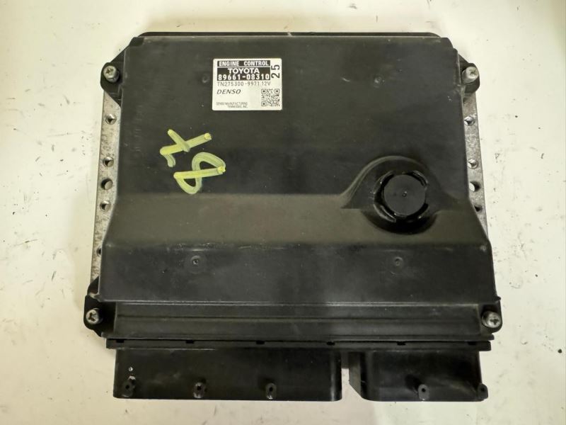 11 SIENNA Engine Control Module Computer ECU ECM PCM - 89661-08310