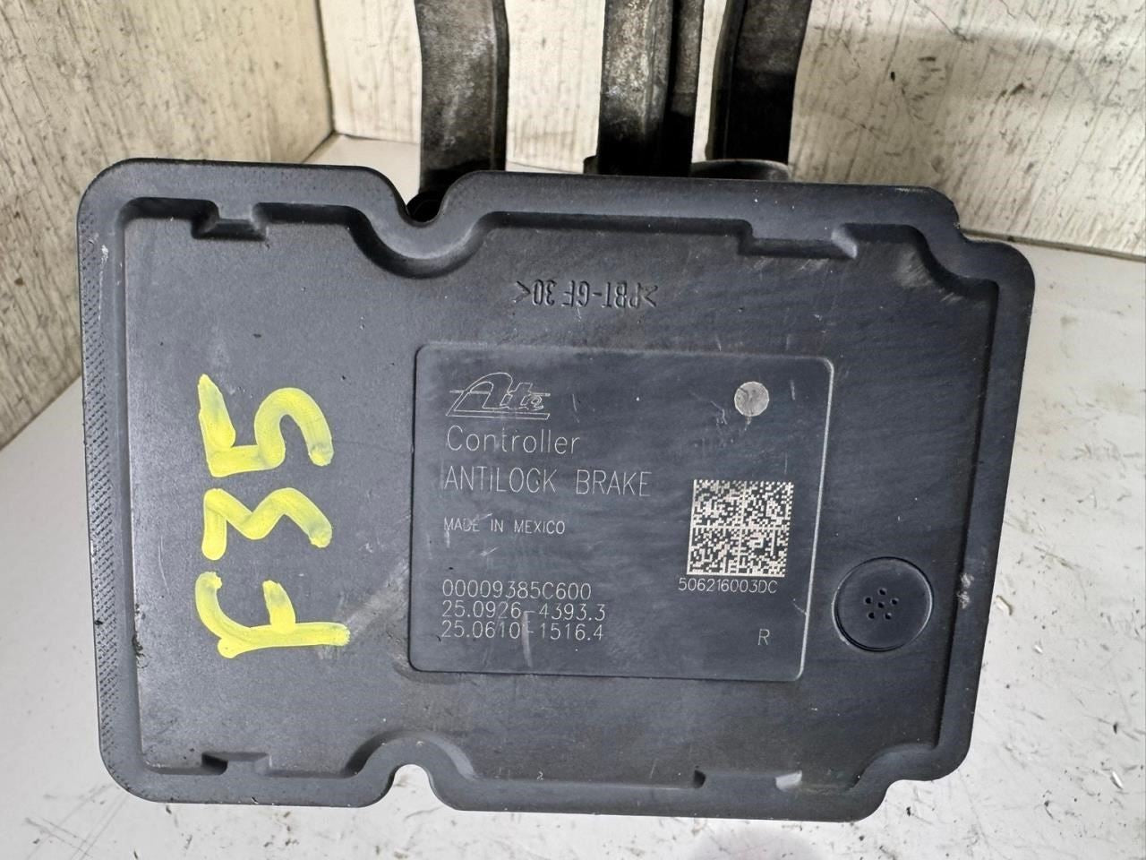 2006 CHARGER ABS Pump Anti Lock Brake Module - 25.0926-4393.3