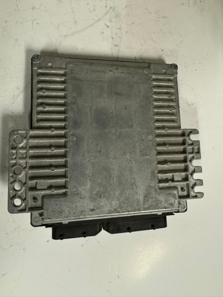 06 ARMADA Engine Control Module Computer ECU ECM PCM - MEC84-111 A1