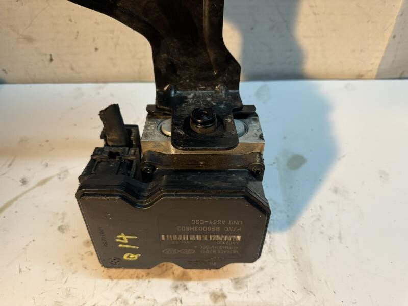 12-13 ACCENT ANTI LOCK BRAKE SYSTEM ABS PUMP MODULE - 58920-1R400