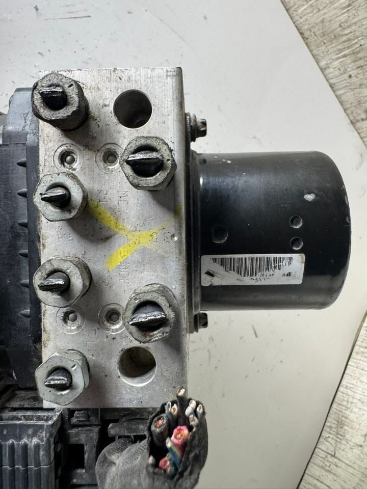 13-16 MALIBU ABS Pump Anti Lock Brake Module - 22863598