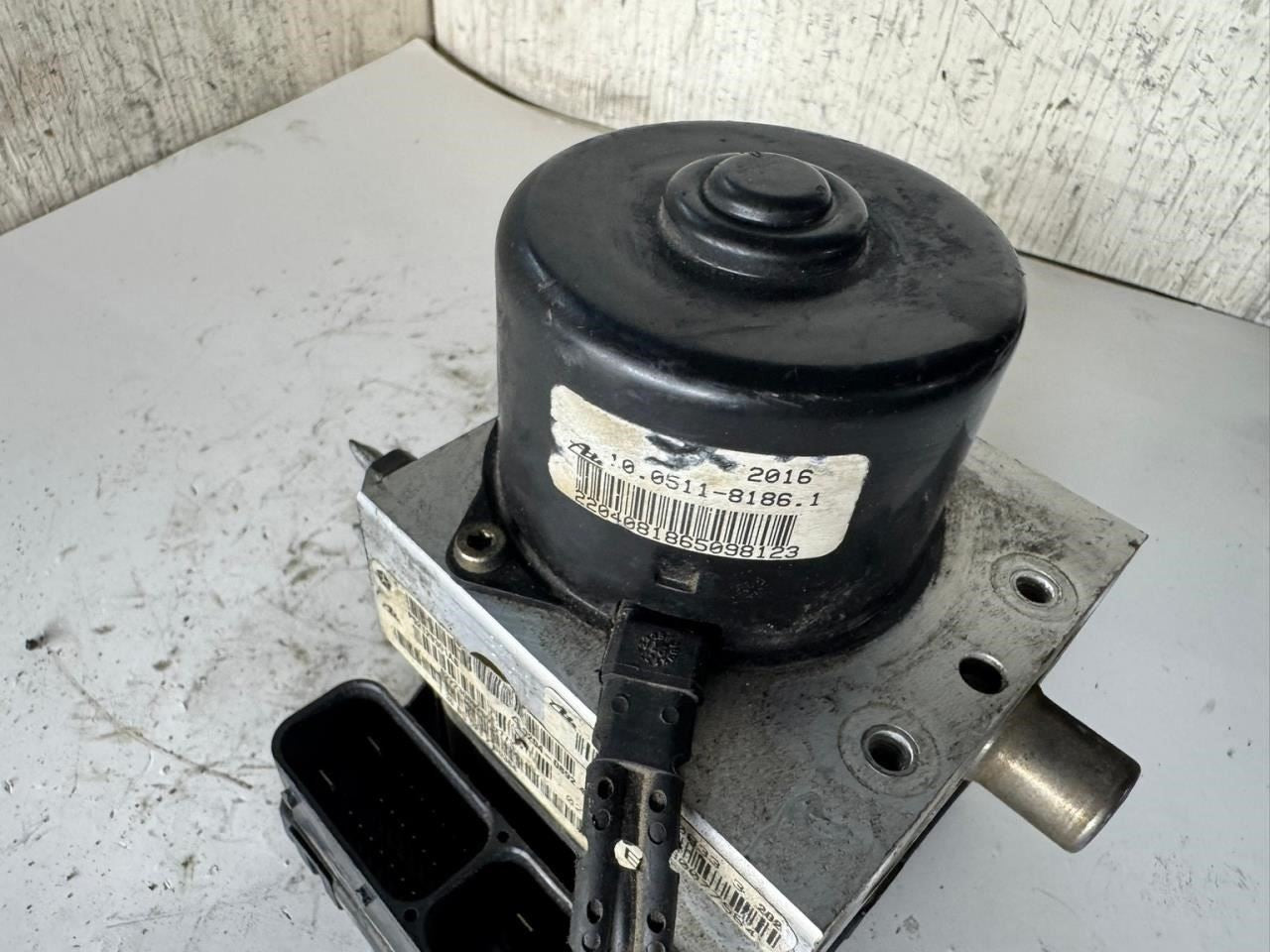 02-04 GRAND CHEROKEE ABS Pump Anti Lock Brake Module - P52129301AB
