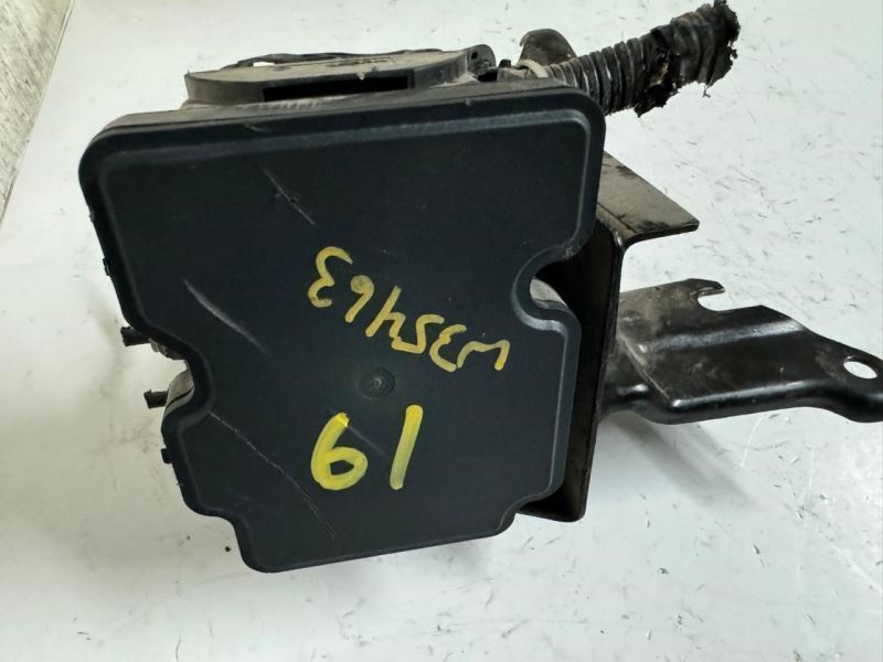 15-19 VERSA Anti Lock Brake System ABS Pump Module  - 47660 9KS0A