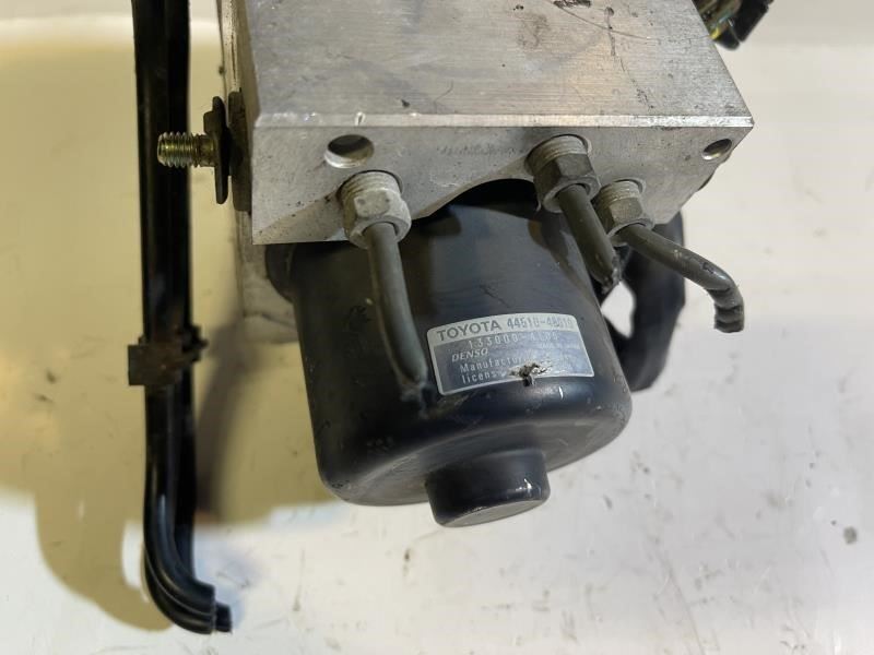 1999 LEXUS RX300 ABS ANTI LOCK BRAKE PUMP MODULE- 44510-48010