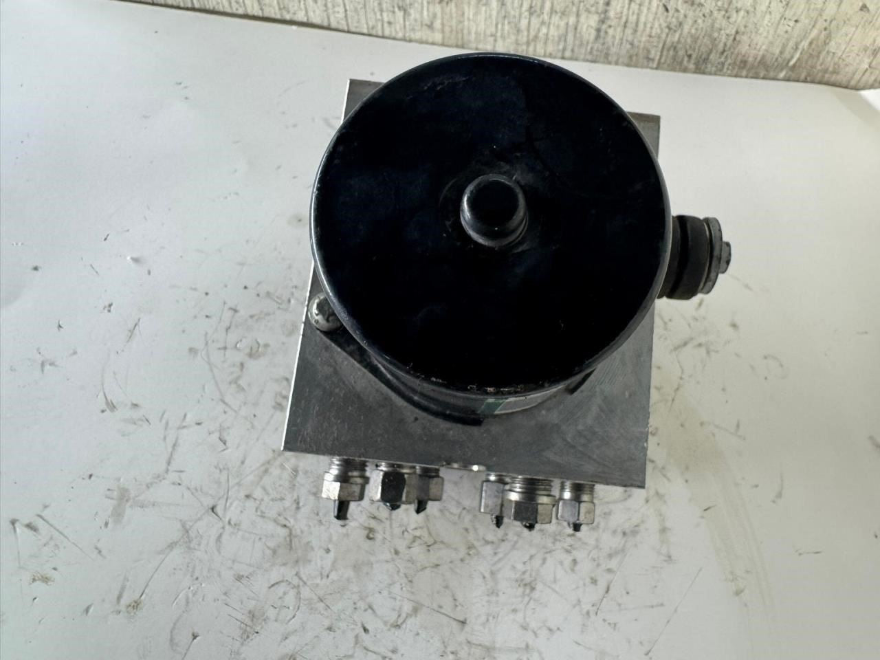 2010 DODGE RAM ABS Pump Anti Lock Brake Module - P05154215AA
