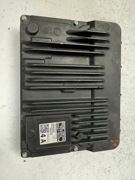 2018 CAMRY Engine Control Module Computer ECU ECM PCM - 89661-06X54