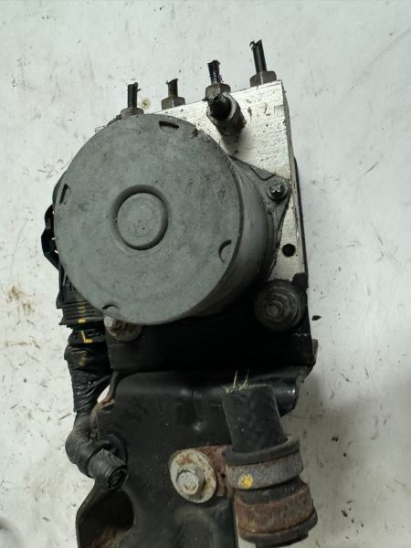 15-19 CARAVAN Anti Lock Brake System ABS Pump Module  - P68183803AD