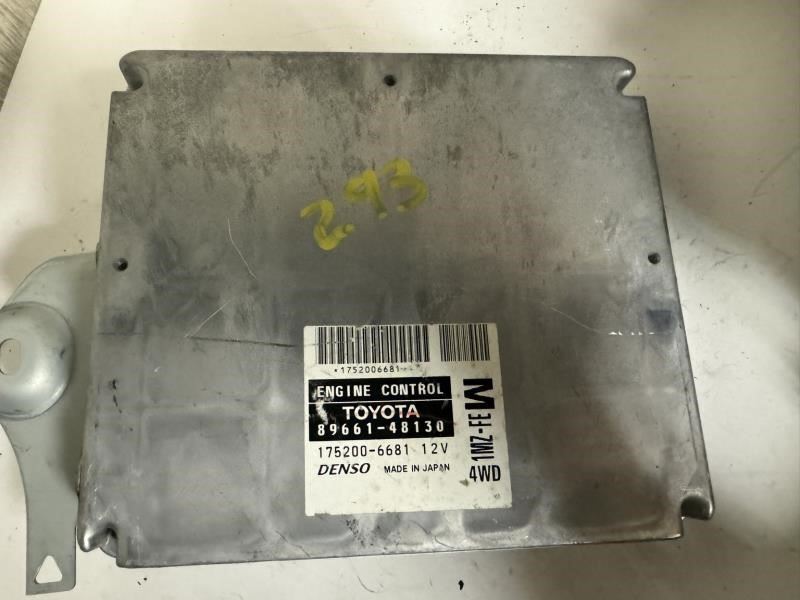 00-01 LEXUS RX300 Engine Control Module Computer ECU ECM PCM - 89661-48130