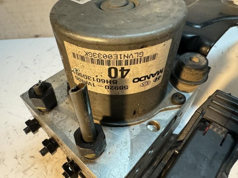 12-15 RIO ANTI LOCK BRAKE SYSTEM ABS PUMP MODULE - 58920-1W400