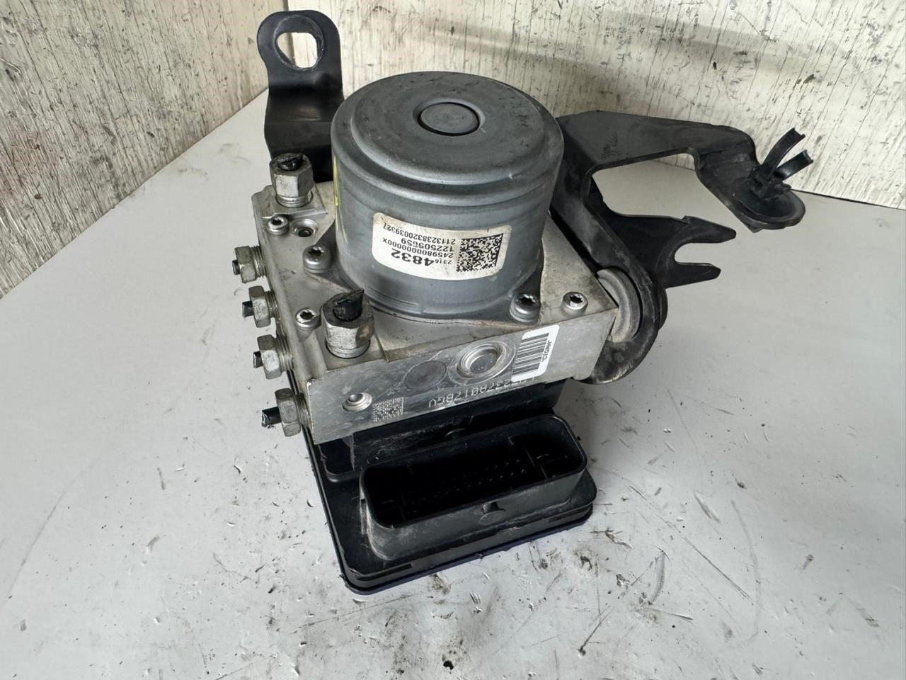 14-15 LACROSSE ABS Pump Anti Lock Brake Module - 23164832