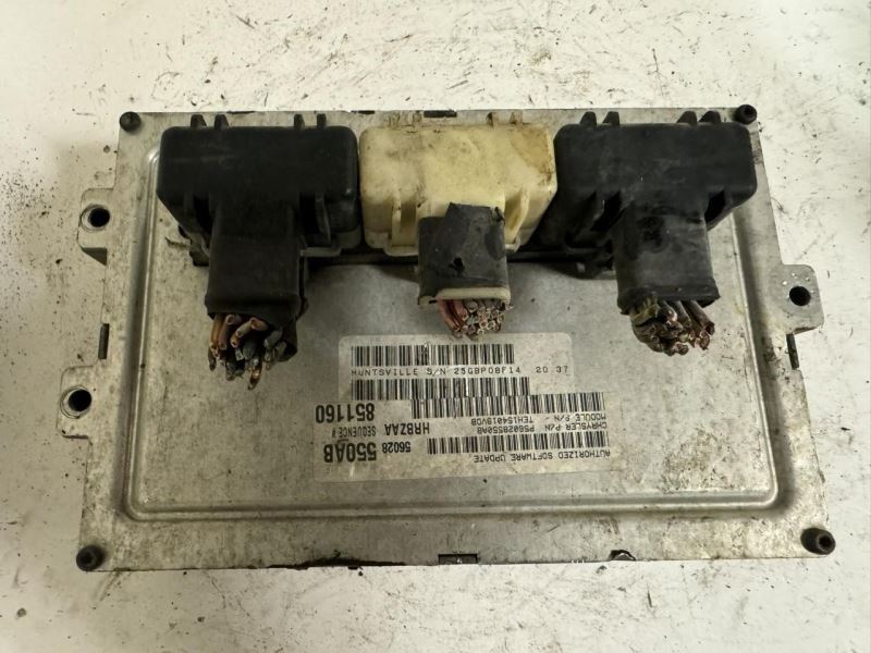 01 DODGE 1500 PICKUP Engine Control Module Computer ECU ECM PCM - P56028550AB