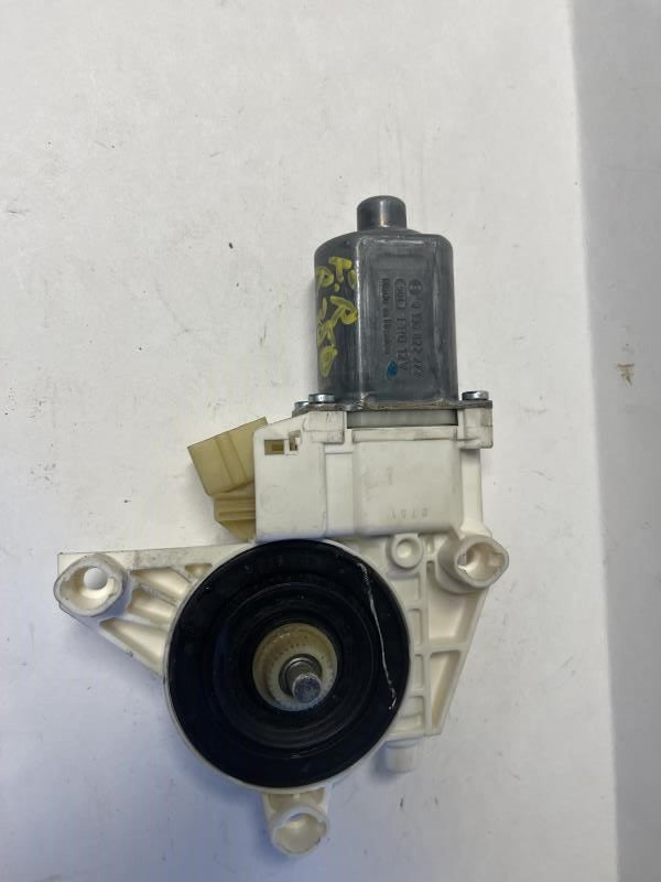 2007 MERCEDES R500 FRONT RIGHT WINDOW REGULATOR MOTOR- A2518200842