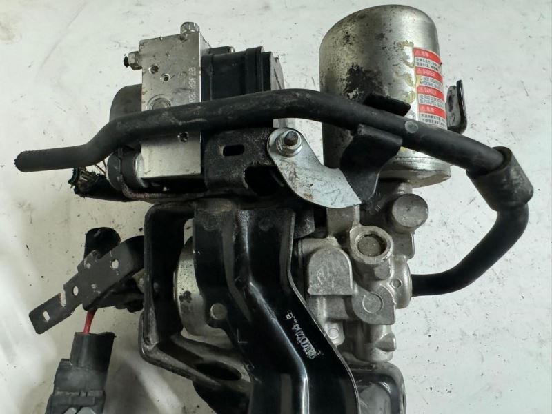 16-19 PRIUS Anti Lock Brake System ABS Pump Module  - 47070-47070; 44510-47070