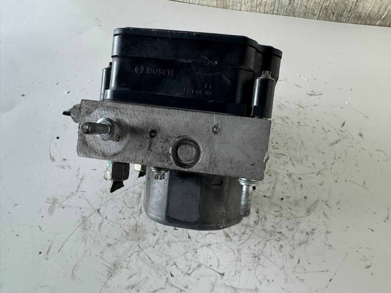 2014 VERSA ABS Pump Anti Lock Brake Module - 47660-9KF0A