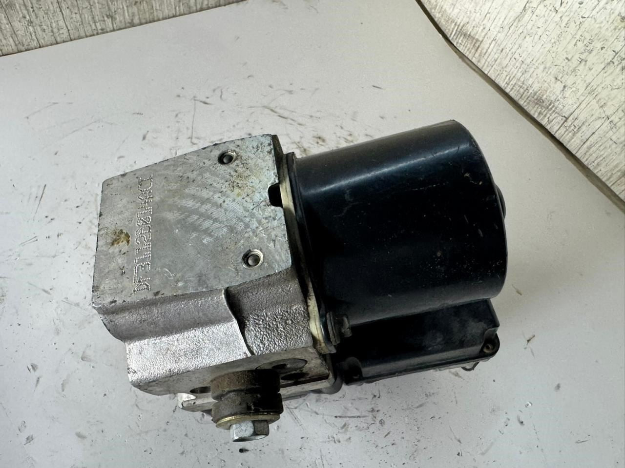 2003 DODGE RAM ABS Pump Anti Lock Brake Module - 14103719-F