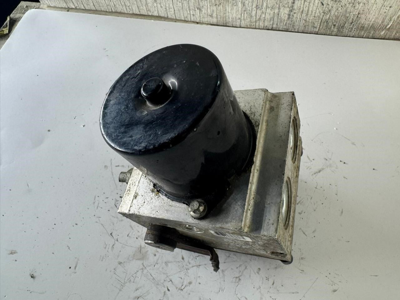 2009 MALIBU ABS Pump Anti Lock Brake Module - 25949990