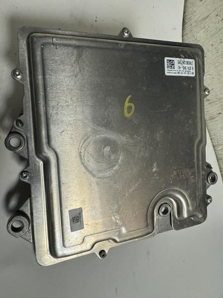 17 BMW X5 Engine Control Module Computer ECU ECM PCM - 8 674 949