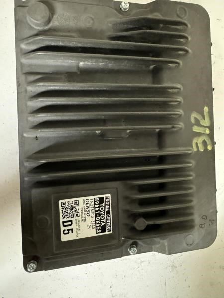 2020 CAMRY Engine Control Module Computer ECU ECM PCM - 89661-0X652  