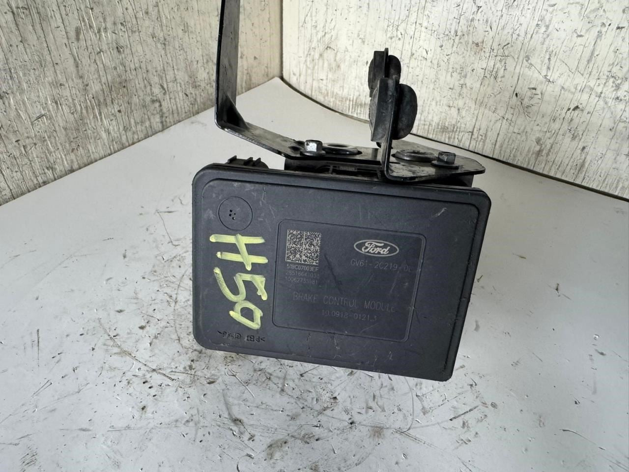 17-19 ESCAPE ABS Pump Anti Lock Brake Module - GV61-2C219-DL