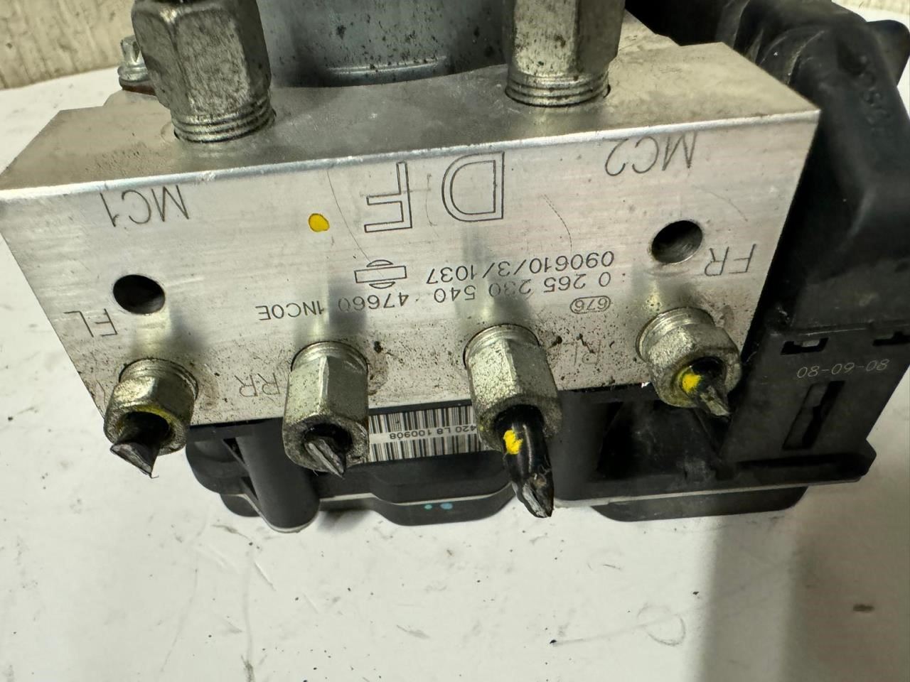 09 INFINITI G37 ABS Pump Anti Lock Brake Module - 47660 1NC0E