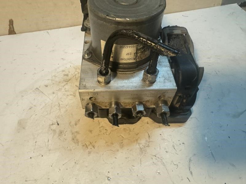 2015 CHRYSLER 200 ANTI LOCK BRAKE SYSTEM ABS PUMP MODULE- P68232470AB