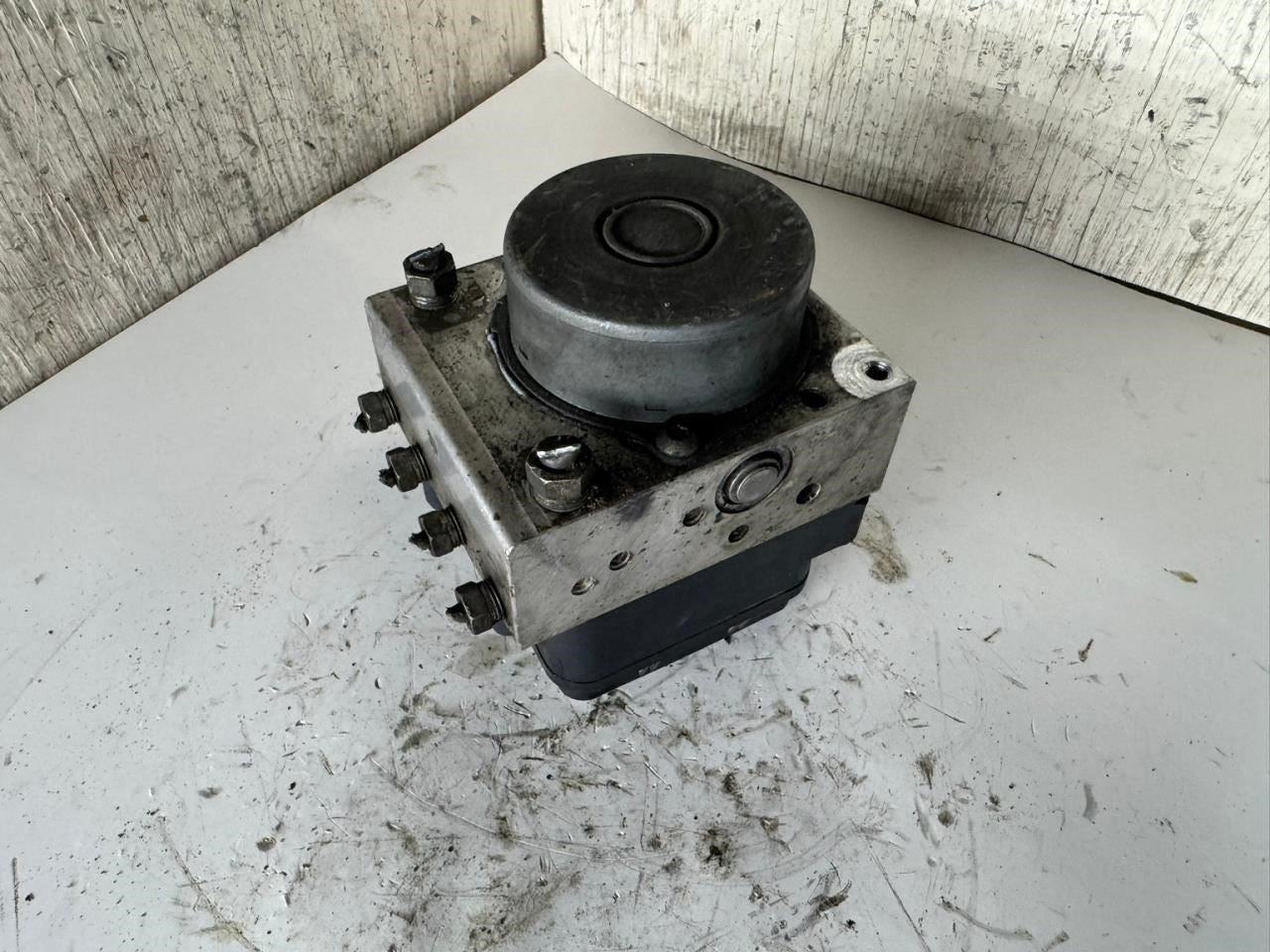 12-13 COROLLA ABS Pump Anti Lock Brake Module - 89541-12850