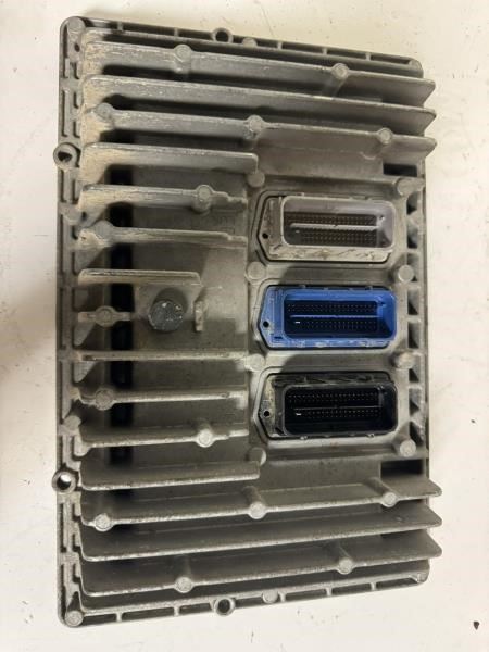 14 SILVERADO Engine Control Module Computer ECU ECM PCM - 12660026; 12654088