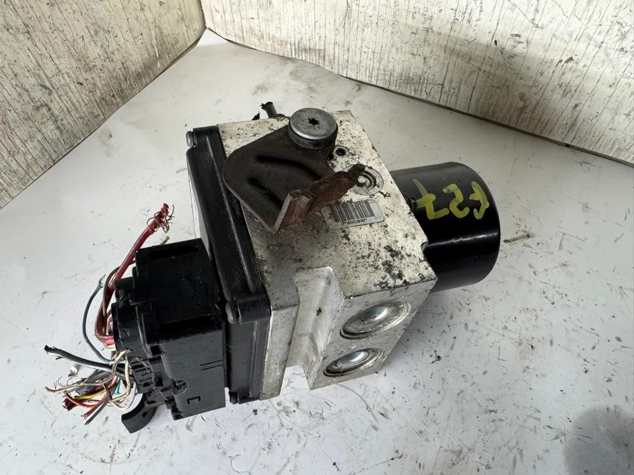 2009 MALIBU ABS Pump Anti Lock Brake Module - 25949990