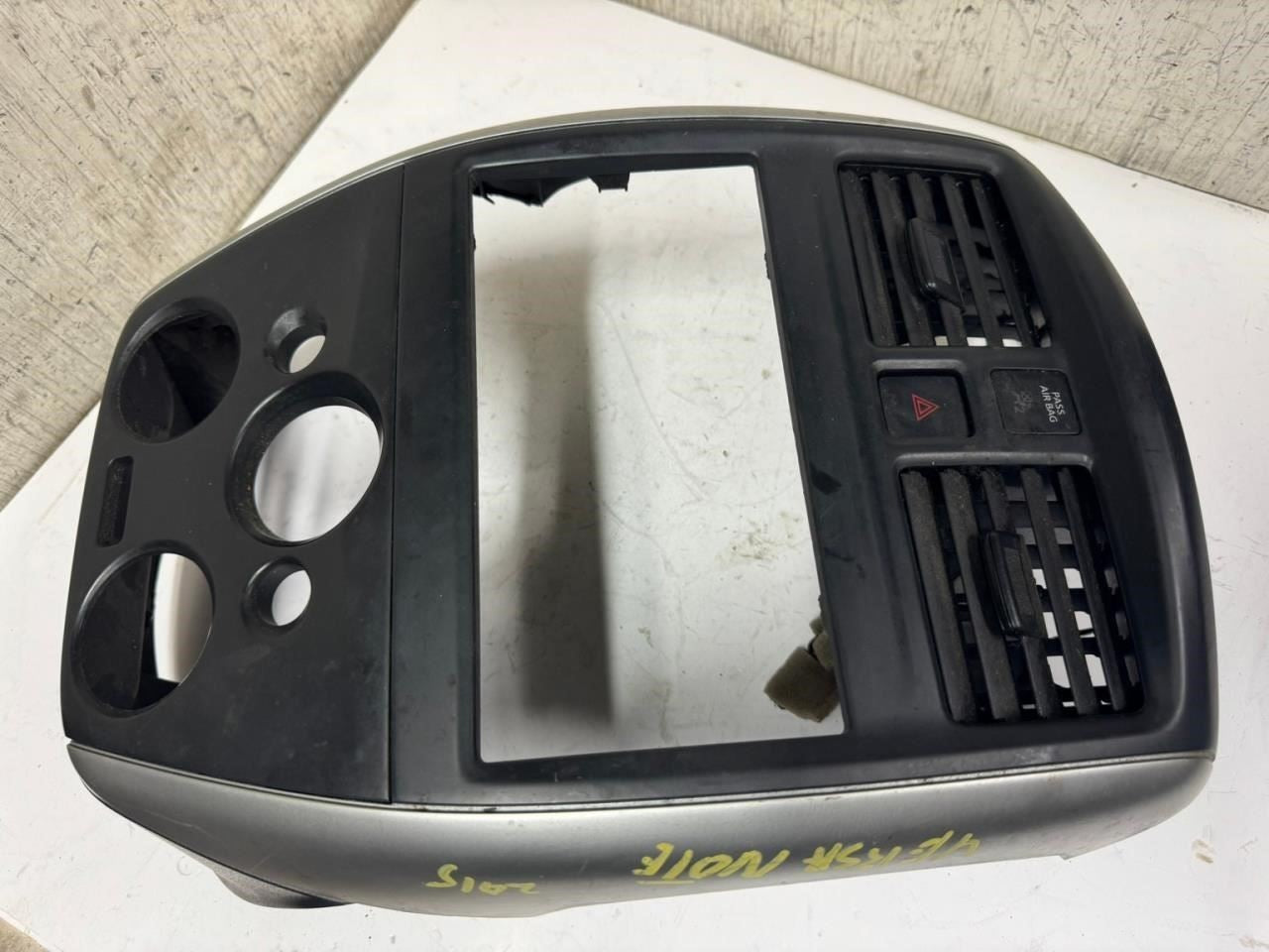13-19 VERSA Radio Climate Center Dash Bezel Trim Right Air Vent