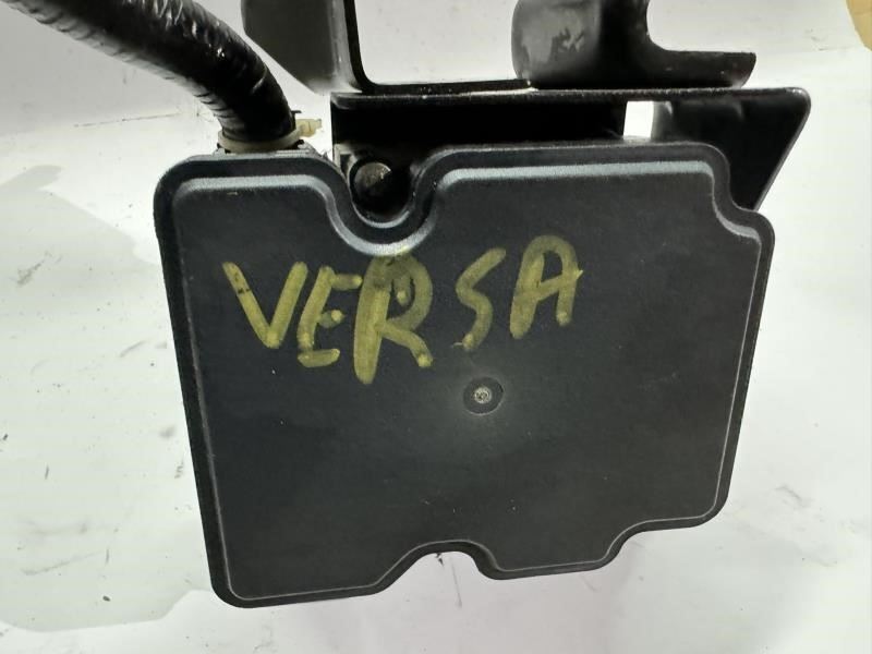 15-19 VERSA ANTI LOCK BRAKE ABS CONTROL MODULE- 47660-9KS0A