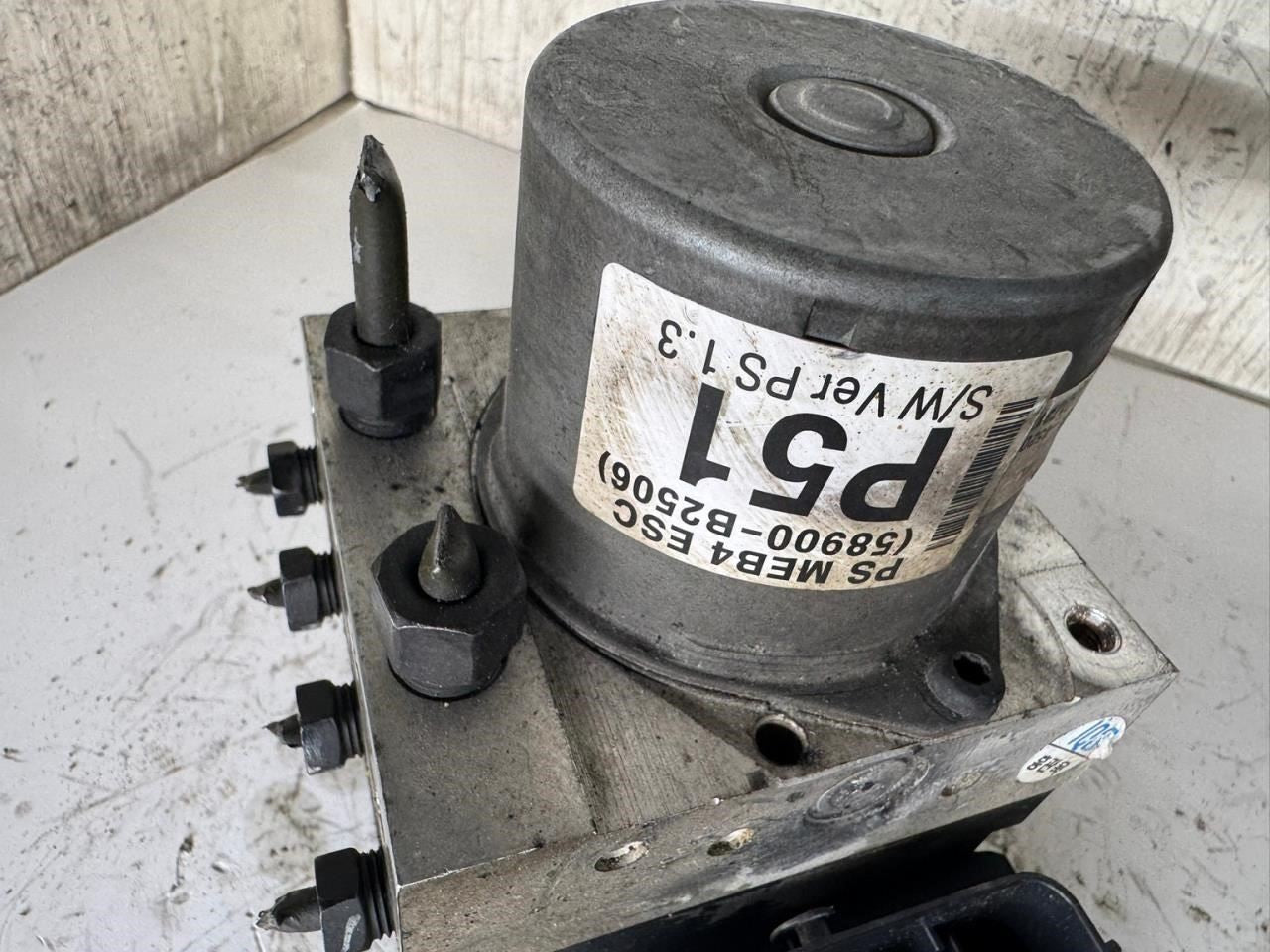 14-15 SOUL ABS Pump Anti Lock Brake Module - 58900-B2506
