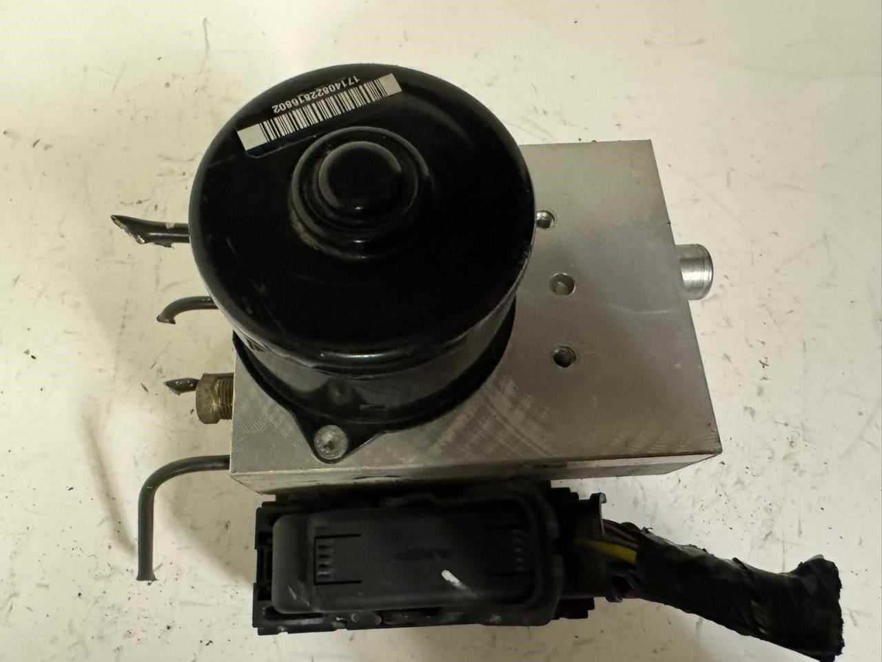 04-05 ARMADA ABS Pump Anti Lock Brake Module - 06.2102-0012.2