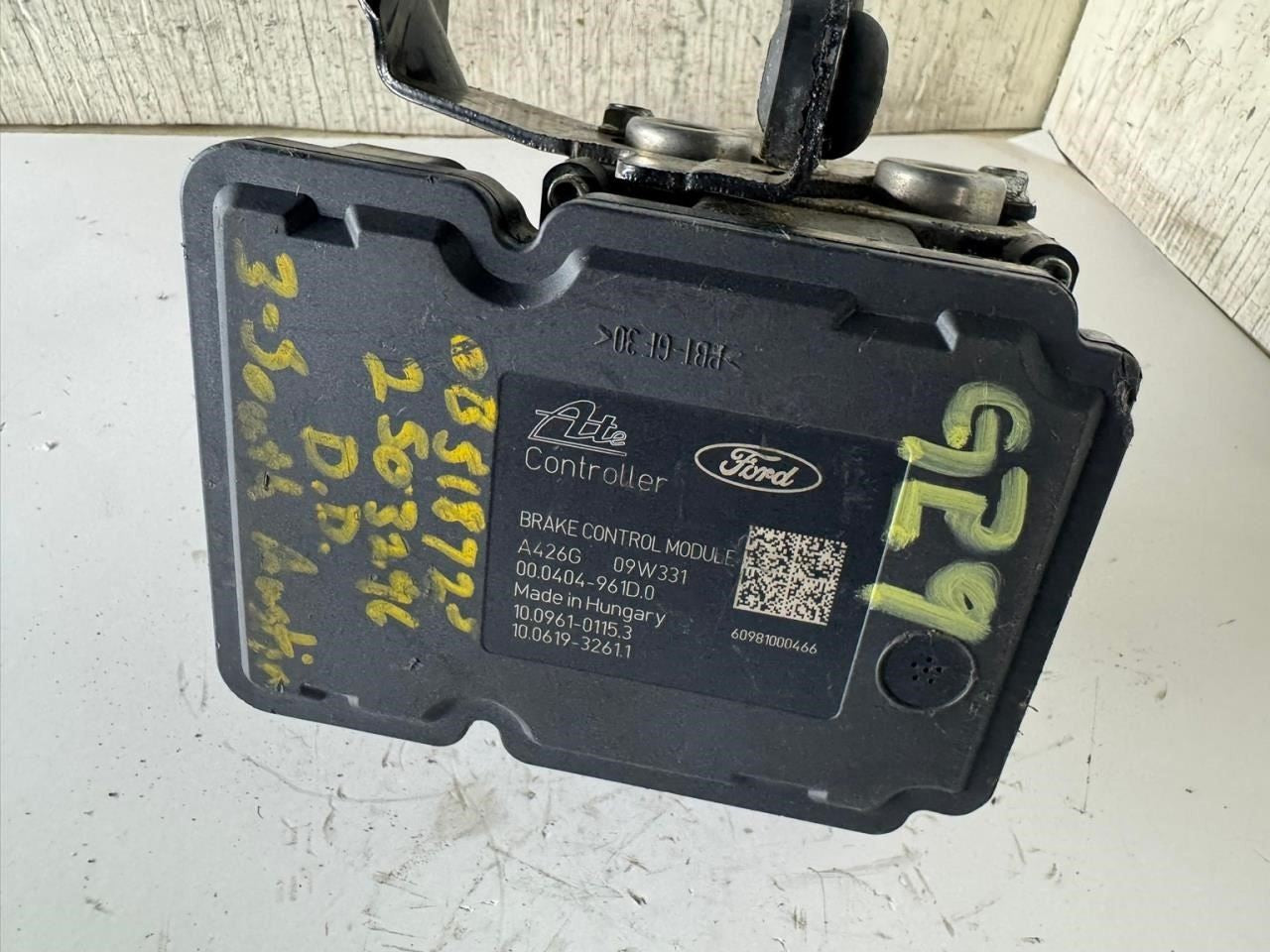 2010 MAZDA 3 ABS Pump Anti Lock Brake Module - 8V61-2C405-AG