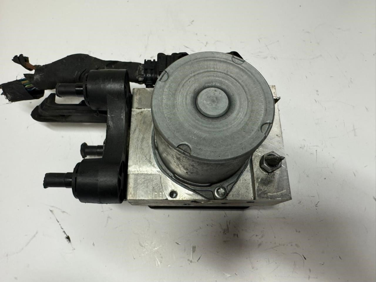 2010 E350 ABS Pump Anti Lock Brake Module - A 212 431 29 12