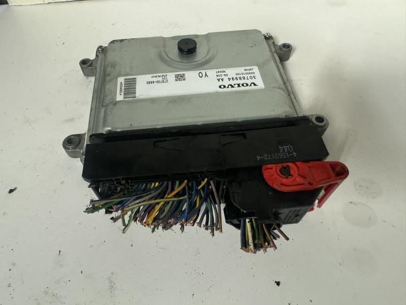 10 VOLVO S80 Engine Control Module Computer ECU ECM PCM - 30788994AA