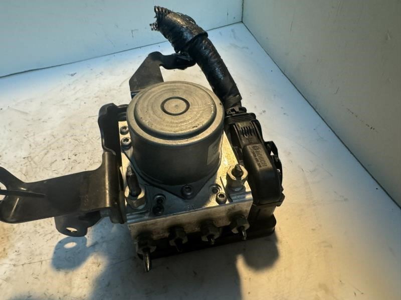 16 IMPALA ANTI LOCK BRAKE SYSTEM ABS PUMP MODULE - 23234101