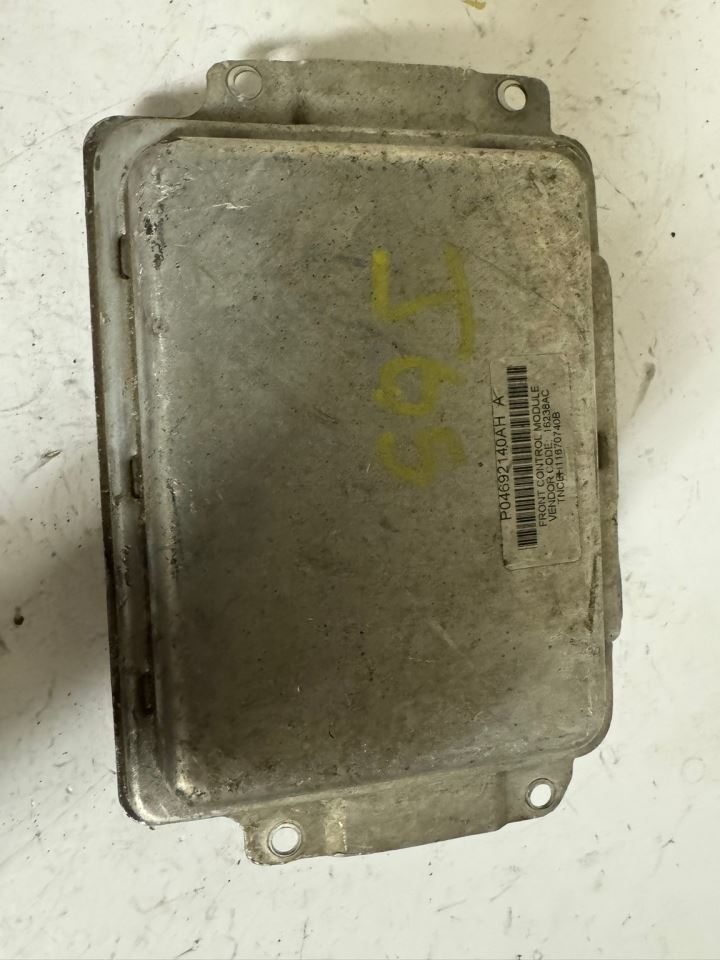 2007 CHARGER Body Control Module - P04692140AH