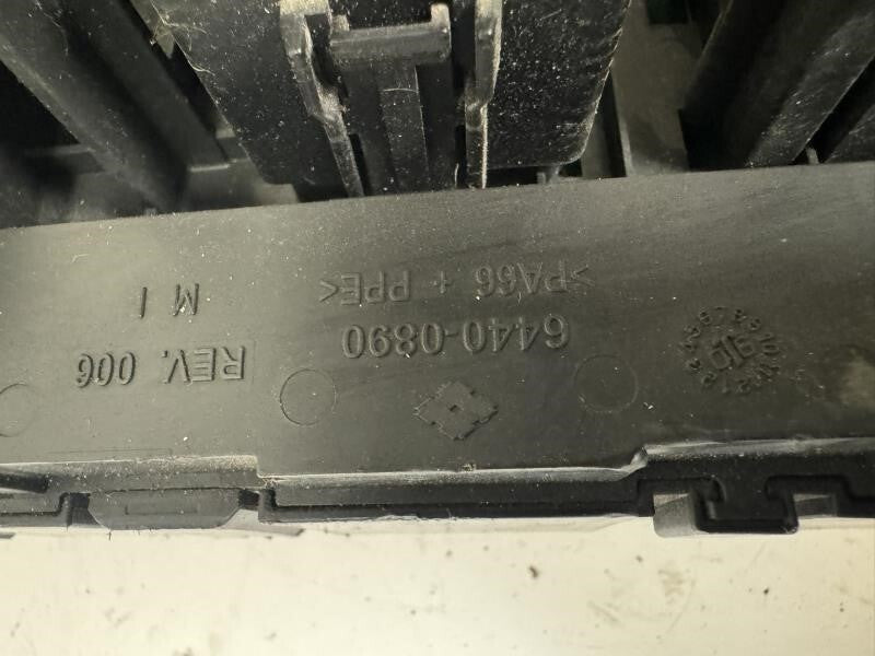  07-09 EQUINOX Fuse Box Relay Control Module  - 15947088