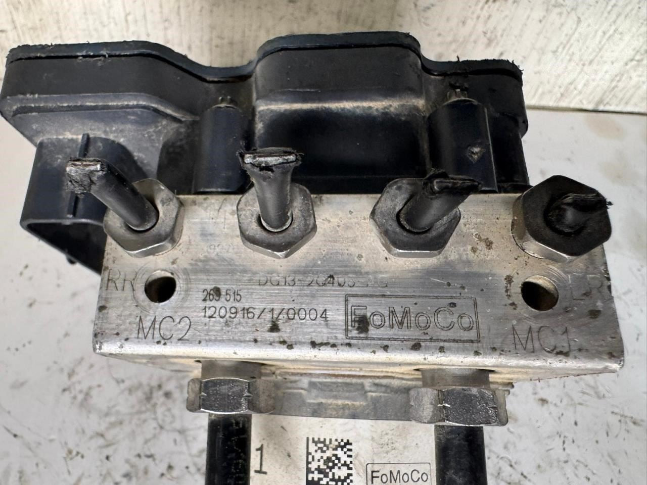 2014 TAURUS ABS Pump Anti Lock Brake Module - DG13-2C405-A