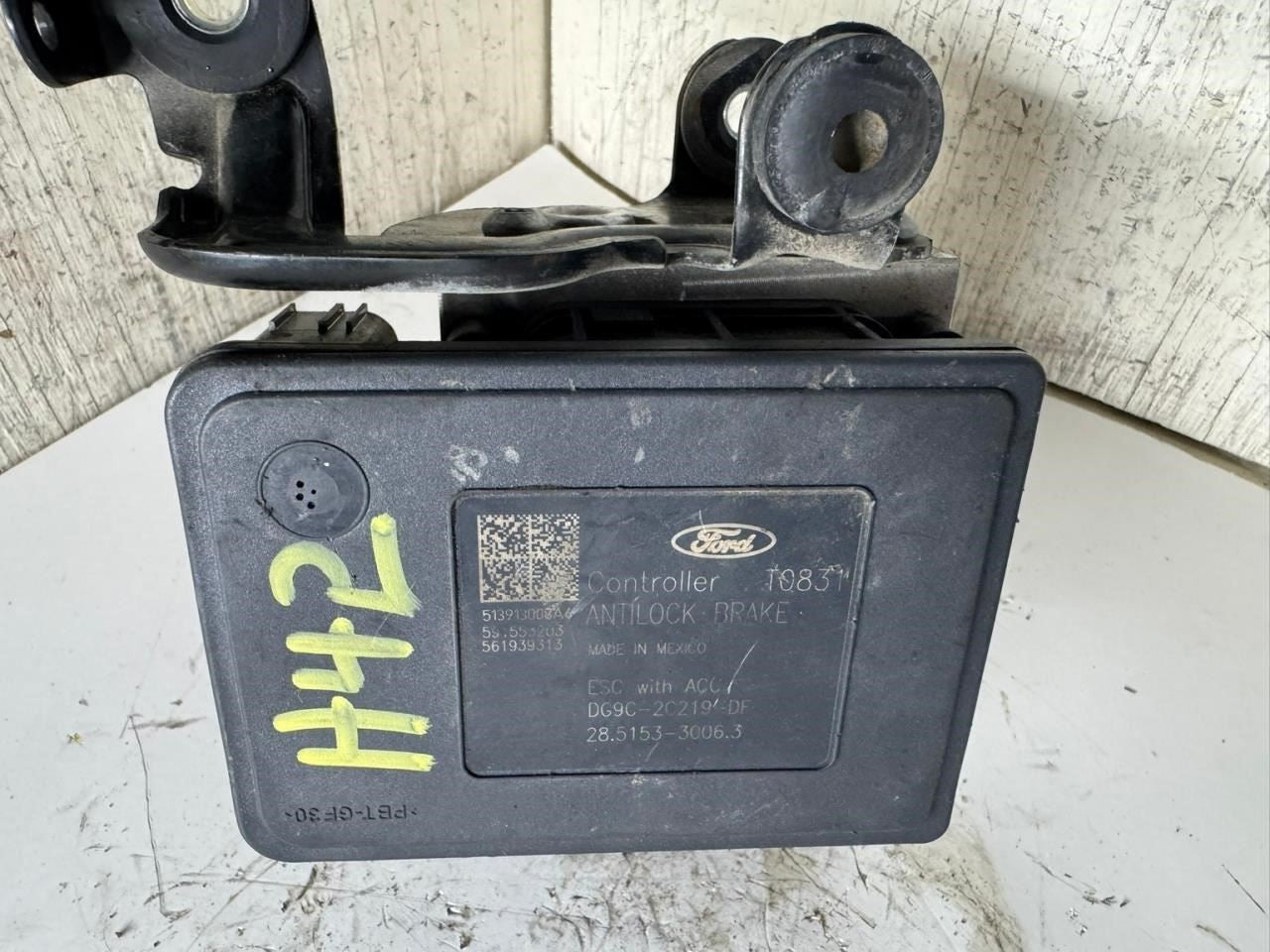 2013 FUSION ABS Pump Anti Lock Brake Module - DG9C-2C405-DF