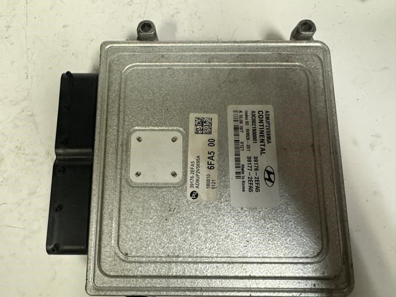 19-20 ELANTRA ENGINE CONTROL MODULE COMPUTER ECU ECM- 39176-2EFA5, 39177-2EFA5