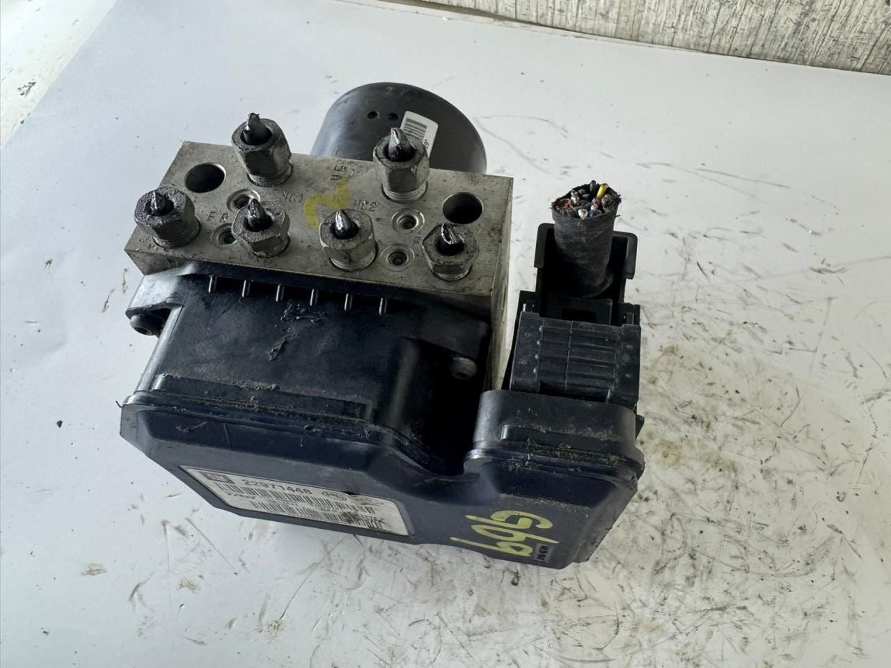 13-16 MALIBU ABS Pump Anti Lock Brake Module - 22971448