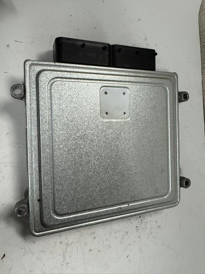 15-17 SONATA Engine Control Module Computer ECU - 39101-2GGK4; 39111-2GGK4