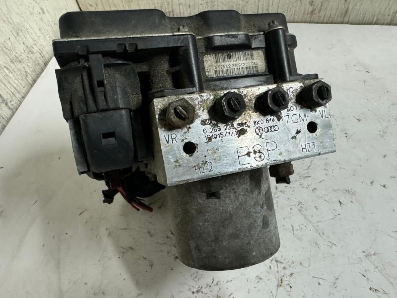 13 AUDI A4 Anti Lock Brake System ABS Pump Module  - 8K0 907 379 CK