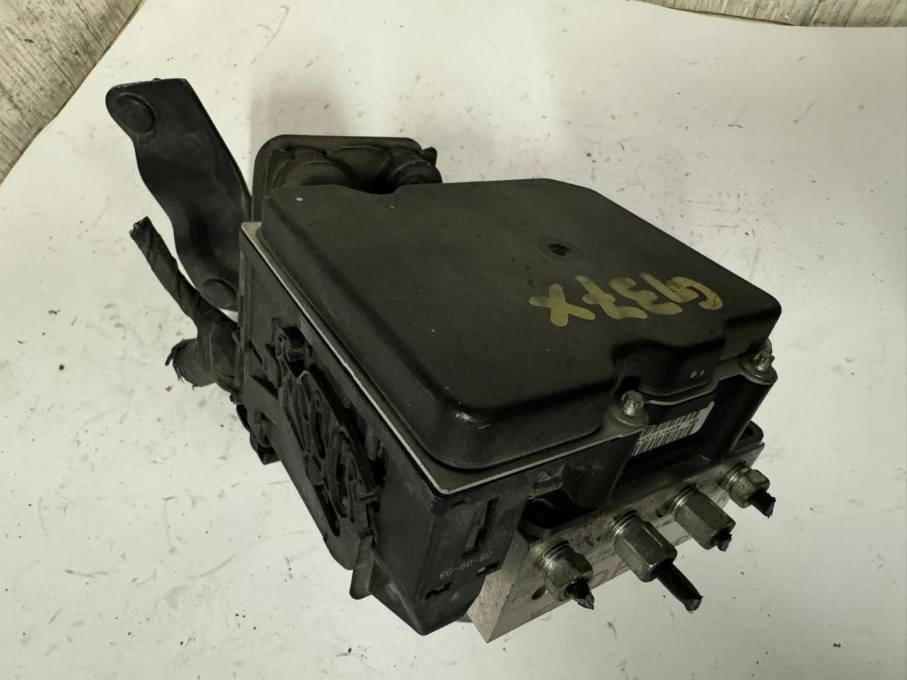 09 INFINITI G37 ABS Pump Anti Lock Brake Module - 47660 1NC0E