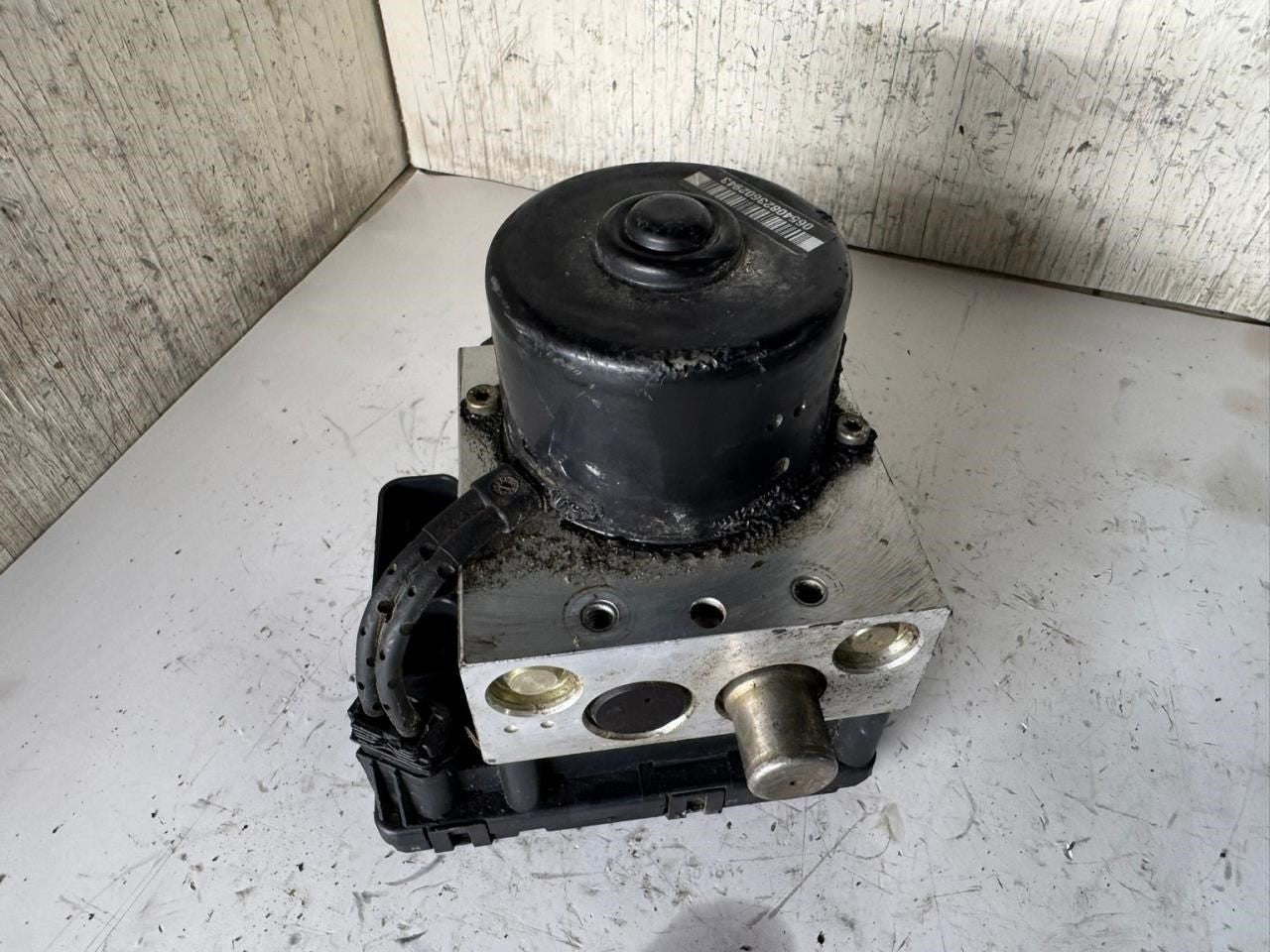 02-04 GRAND CHEROKEE ABS Pump Anti Lock Brake Module - P52080345AC