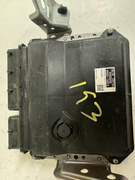 11-12 LEXUS CT200H Engine Control Module Computer ECU ECM PCM - 89661-76010